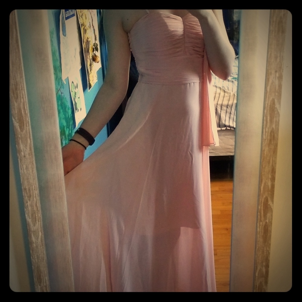 Light Pink Flowy Dress With Scarf